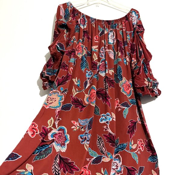 Ivy Street Tropical Floral Flowy Off-The-Shoulder Dress - Picture 10 of 13